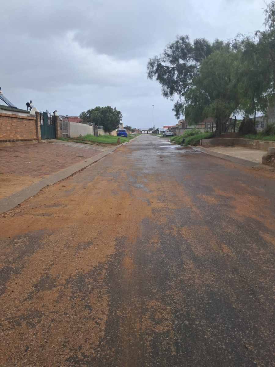 2 Bedroom Property for Sale in Zwide Eastern Cape